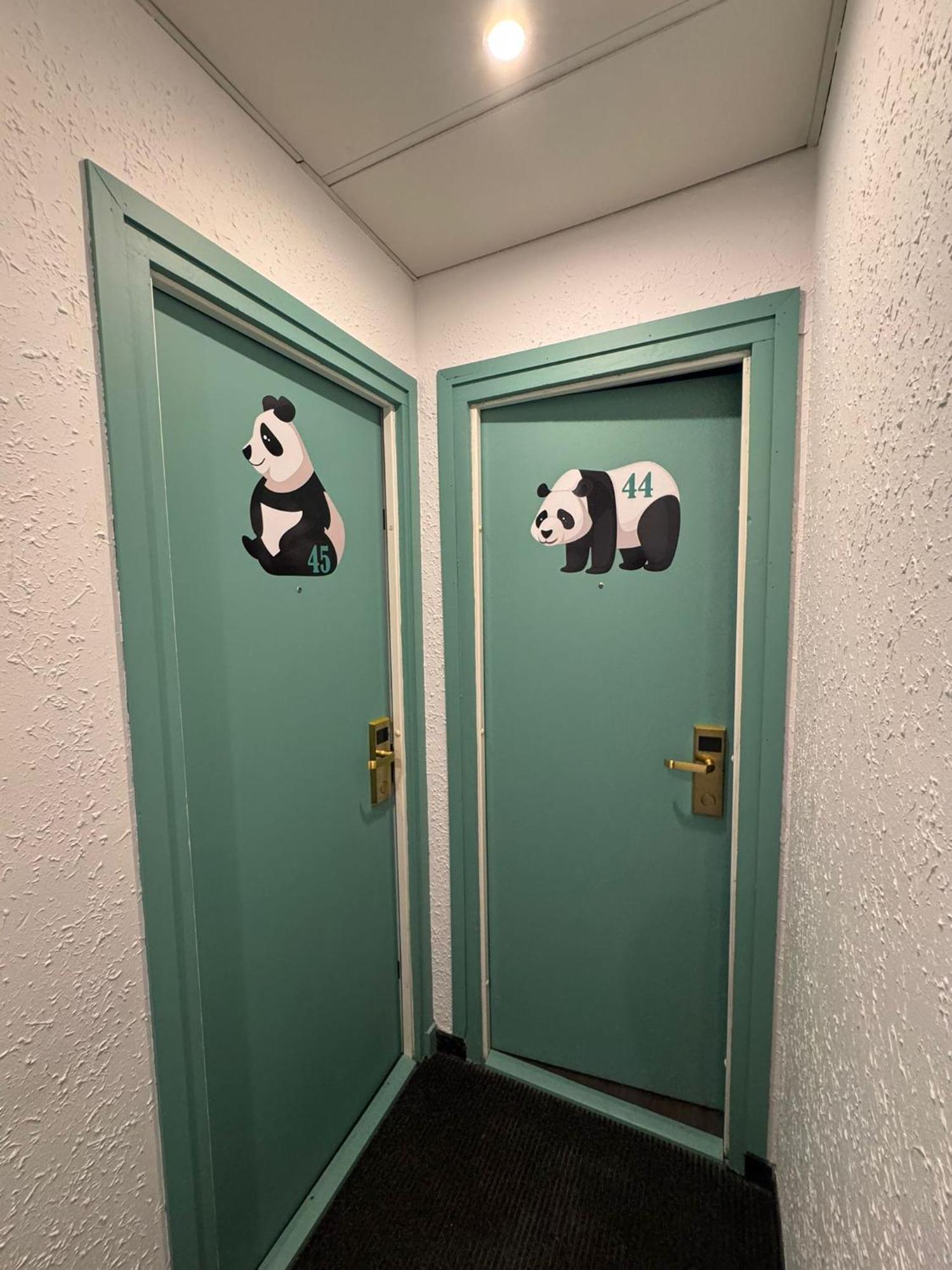 Hotel Panda Пас-де-ла-Каса Экстерьер фото